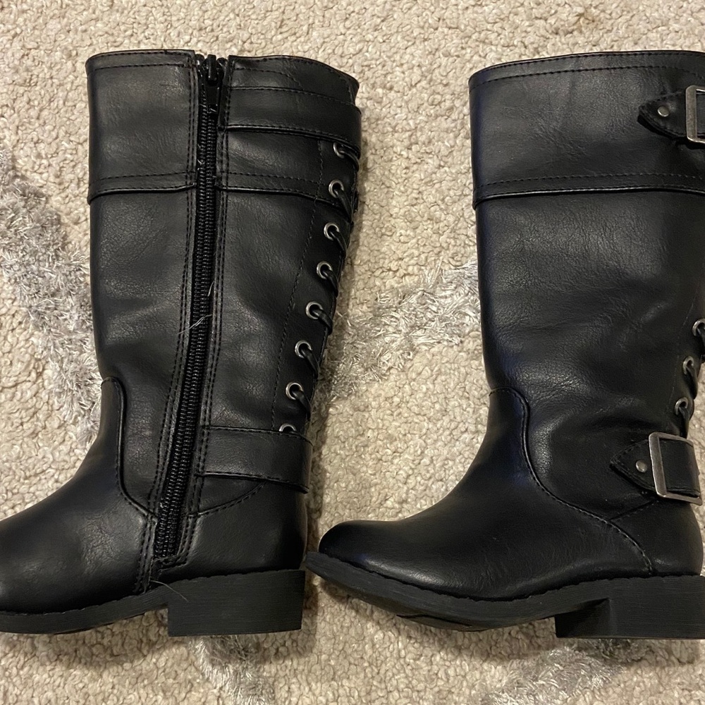 Black Boots